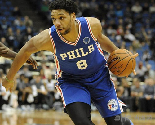 中在进攻端 中在进攻端