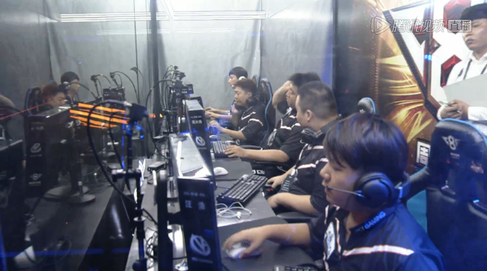 上海Major亚洲RMR：LVG 0-2 FQ无缘上海Major